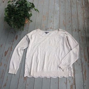 American Eagle Light weight sweater